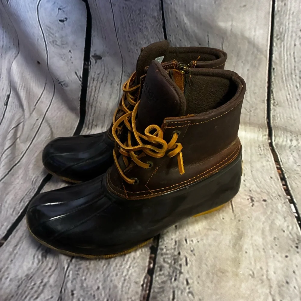 Sperry Top-Sider STS91176 Brown Ankle Saltwater Duck‎ Boots Women’s Size 8M GUC